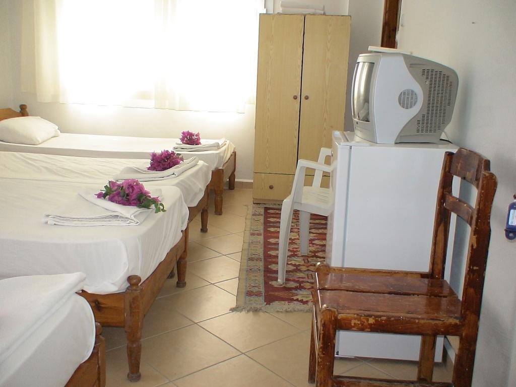 Onur Pension Bed & Breakfast Fethiye Exterior photo