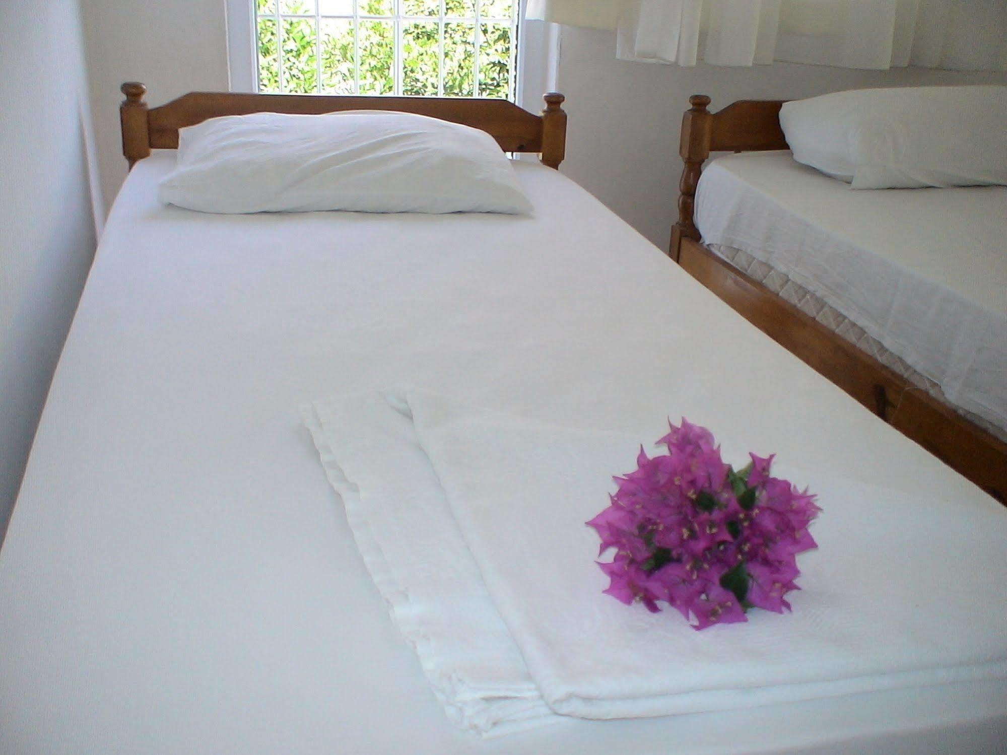 Onur Pension Bed & Breakfast Fethiye Exterior photo